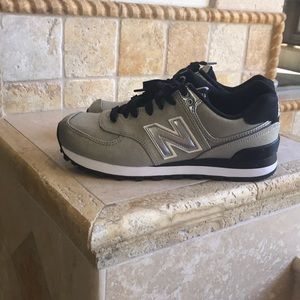 New Balance Fashion Sneakers size 7.5
